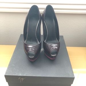 Guiseppe Zanotti Peep-Toe Pumps 36